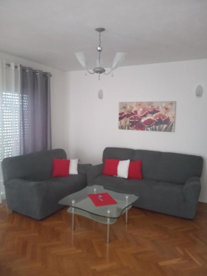 Apartman Teklic Kaštela Eksteriør bilde