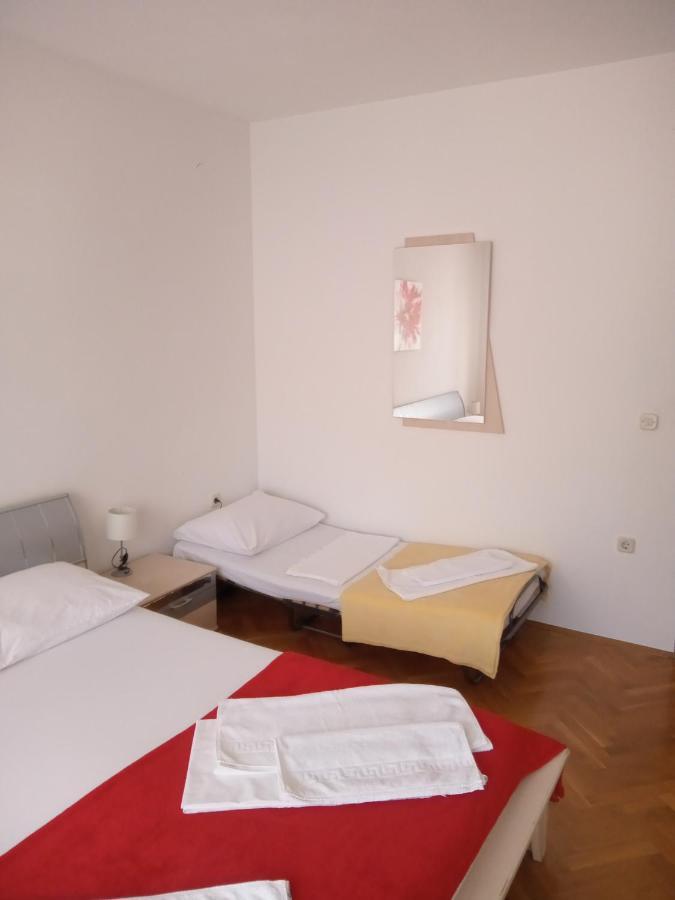 Apartman Teklic Kaštela Eksteriør bilde