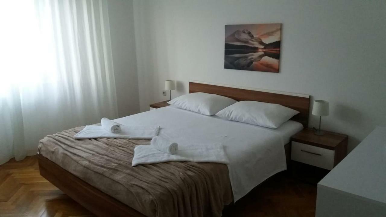Apartman Teklic Kaštela Eksteriør bilde